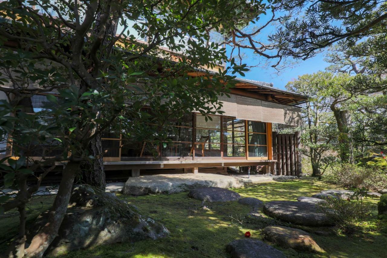 วันหยุดที่บ้าน 伝心庵 Garden Denshin-an